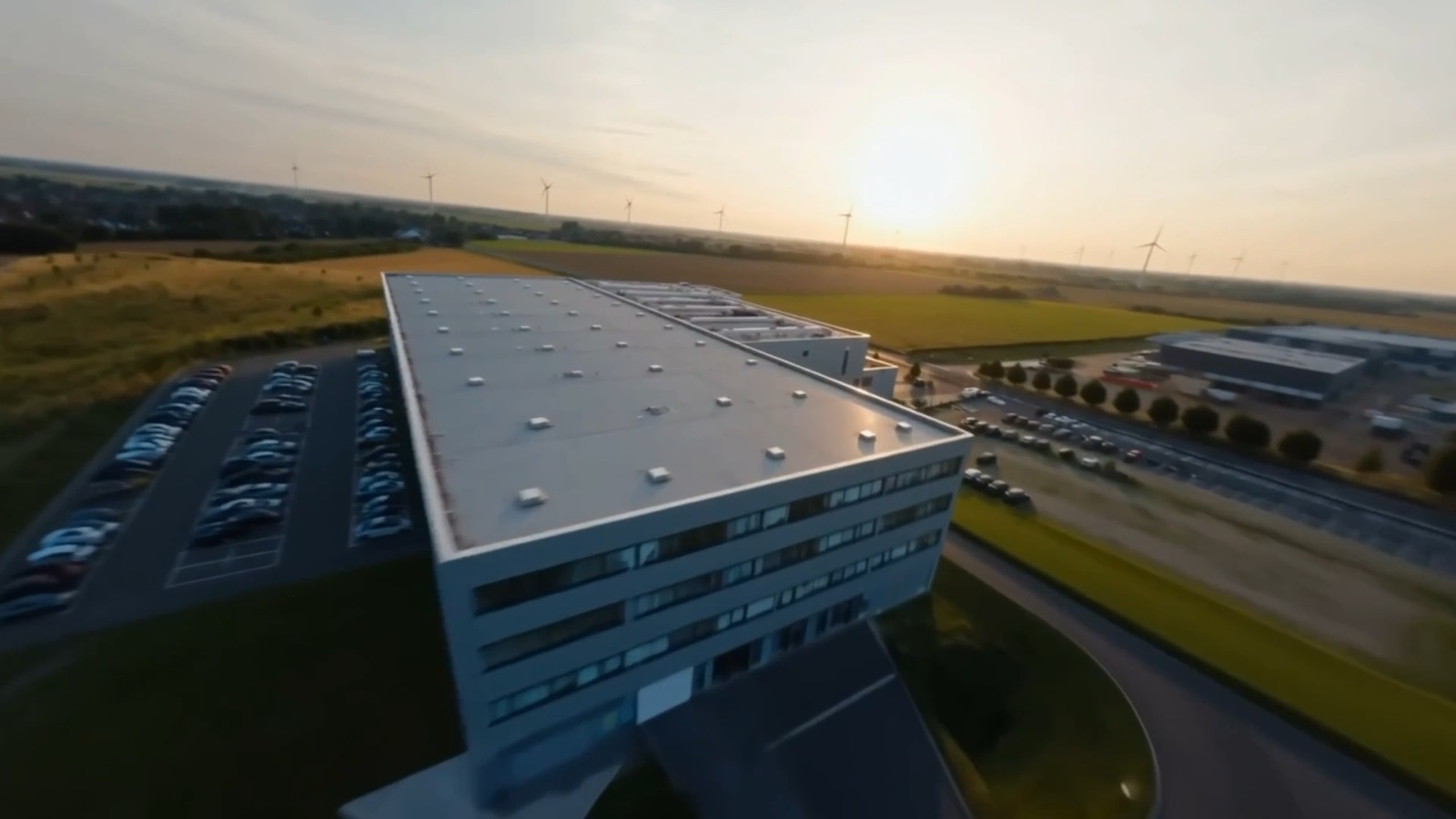 Die api-Zentrale in Baesweiler aus der Luft